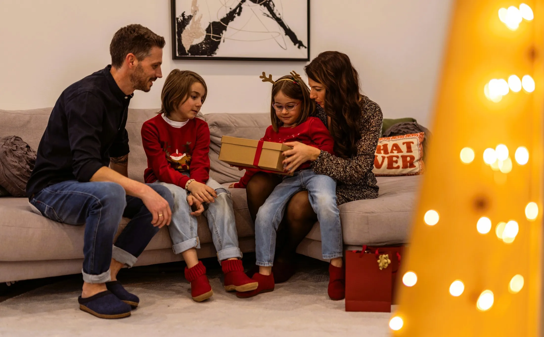 Hausschuhe zu Weihnachten schenken
