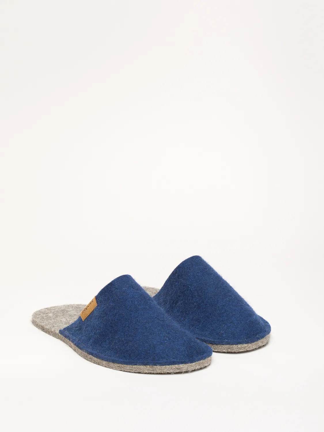 Magicfelt-Magic-Travel-Filzpantoffel-midnight (6)