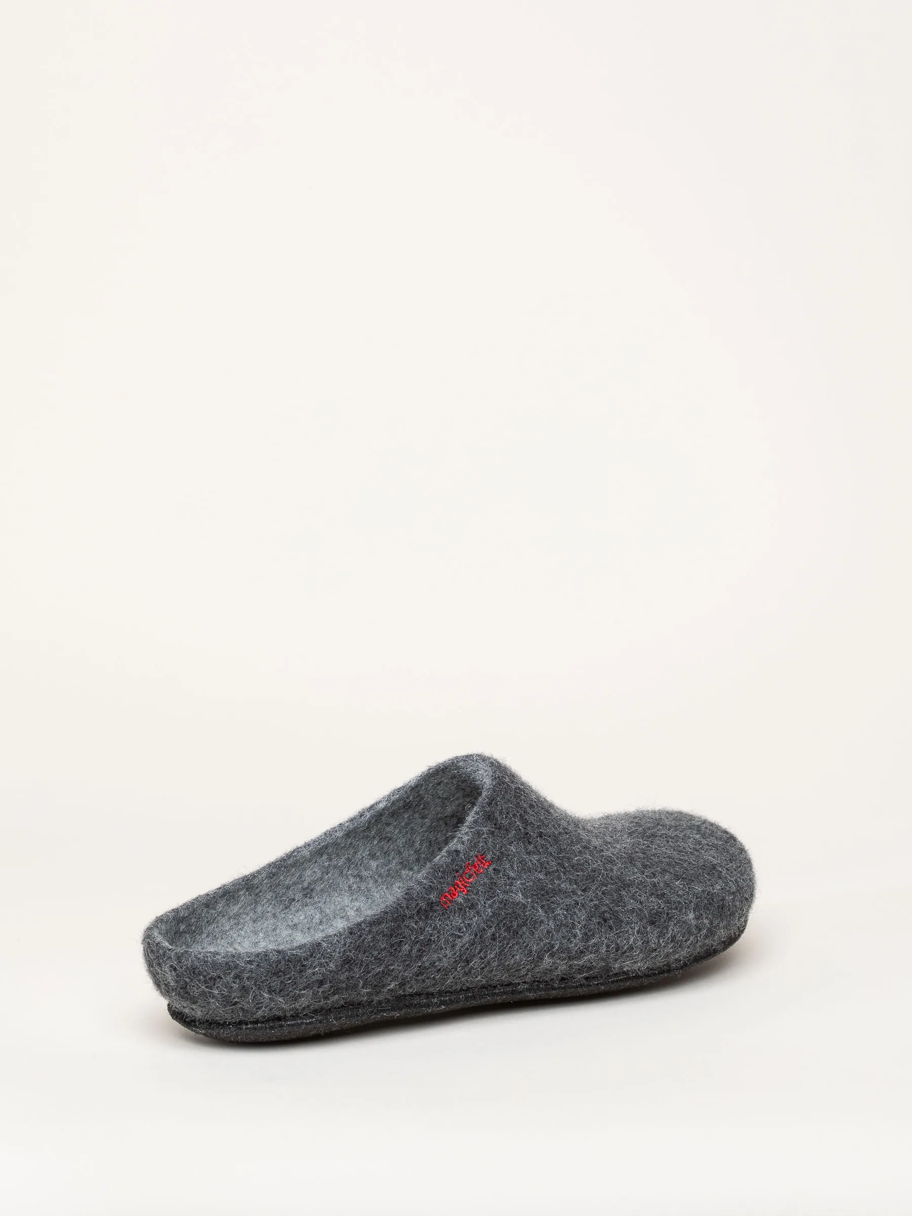 Magicfelt-AN-709-Filzhausschuh-Anthrazit (4)