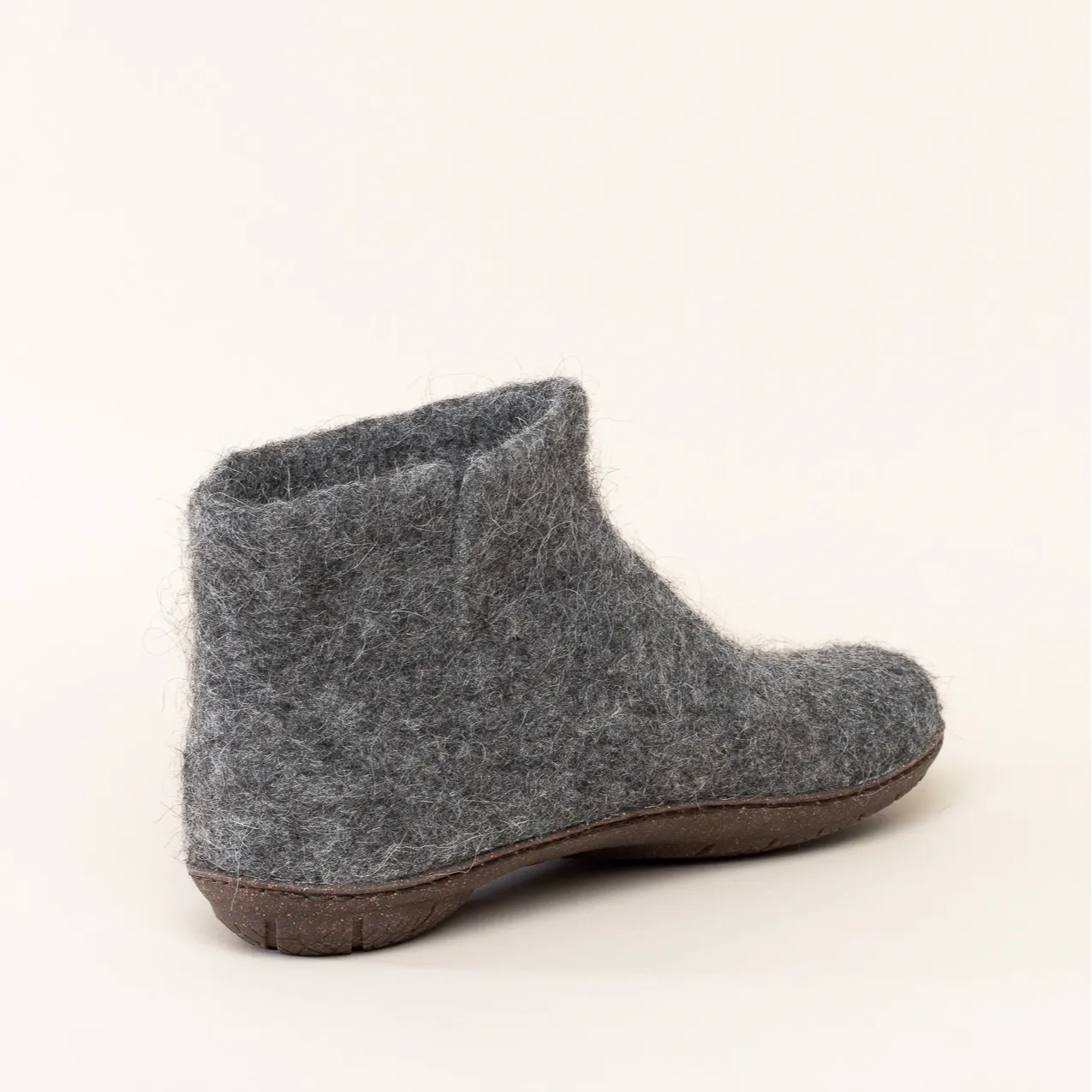 Magicfelt 738 RU