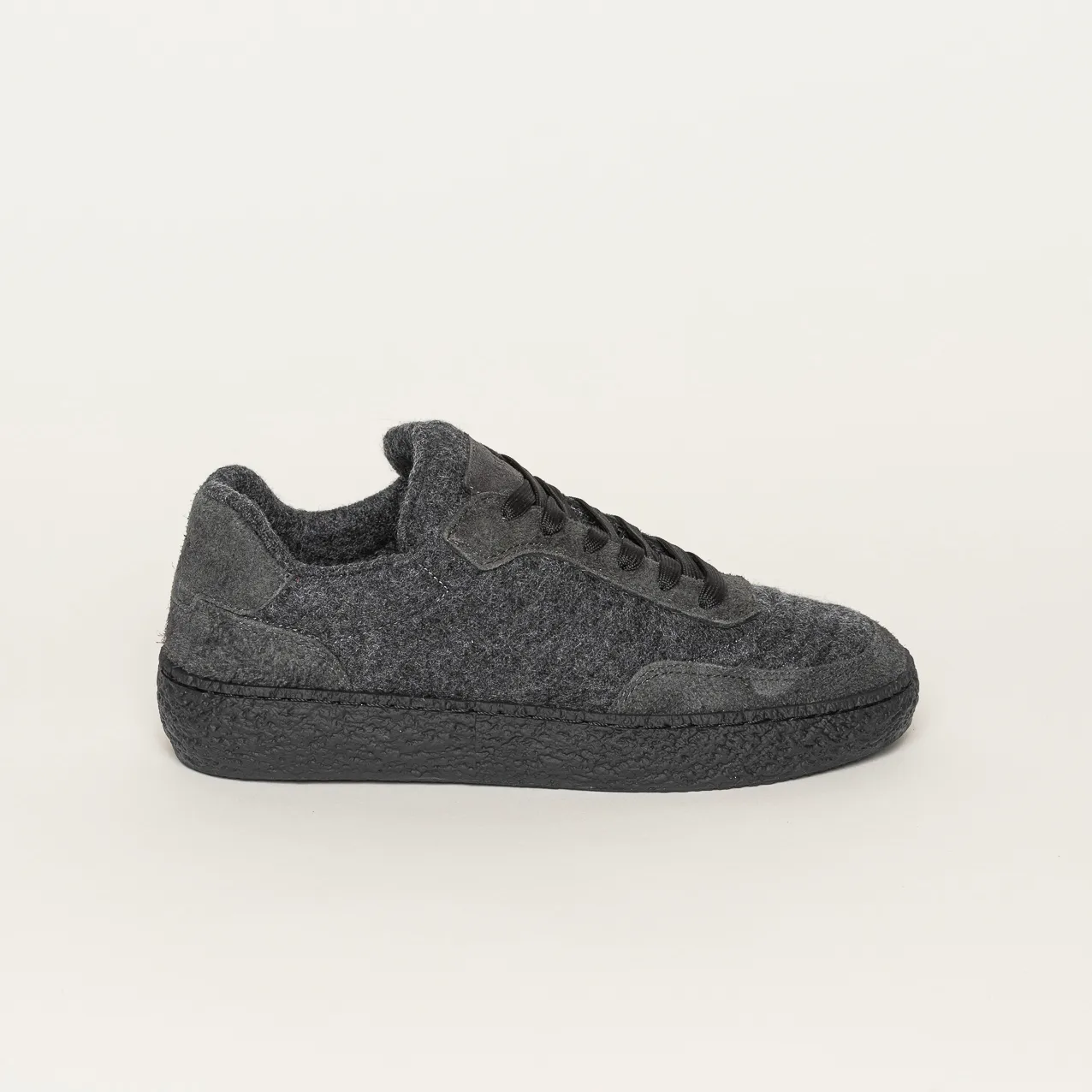 Woll-Sneaker Blaze für Damen & Herren in 4 tollen Farben | Reine Schurwolle | Farbe Schwarz Größe 44