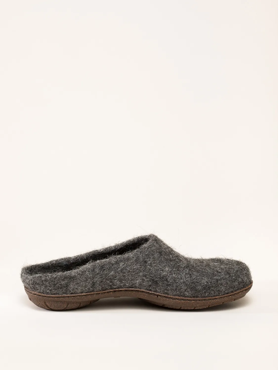 Magicfelt 737 Tiroler Steinschaf