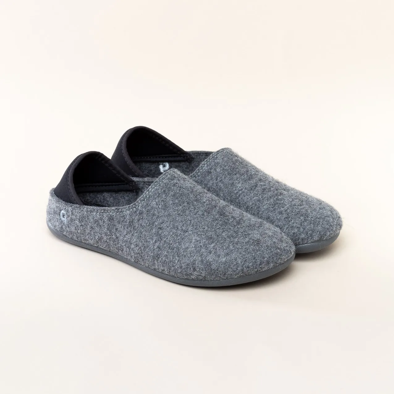 Woll-Slipper Hausschuh Slip-on grau